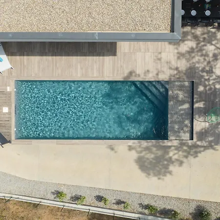 Βίλα Elora Vue Et Piscine *