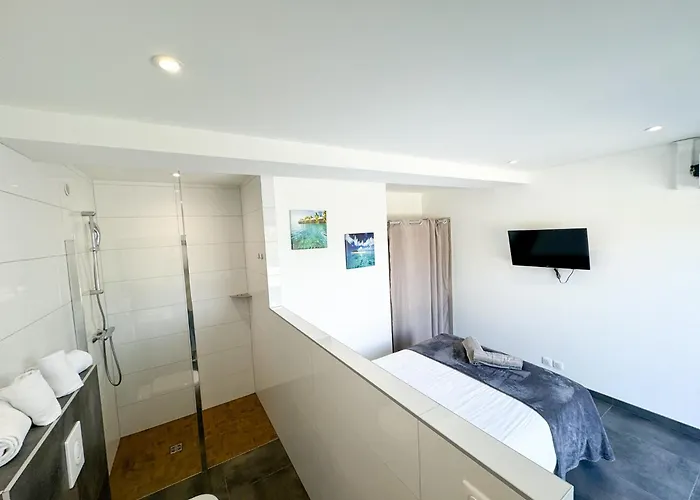 Villa Elora Vue Et Piscine